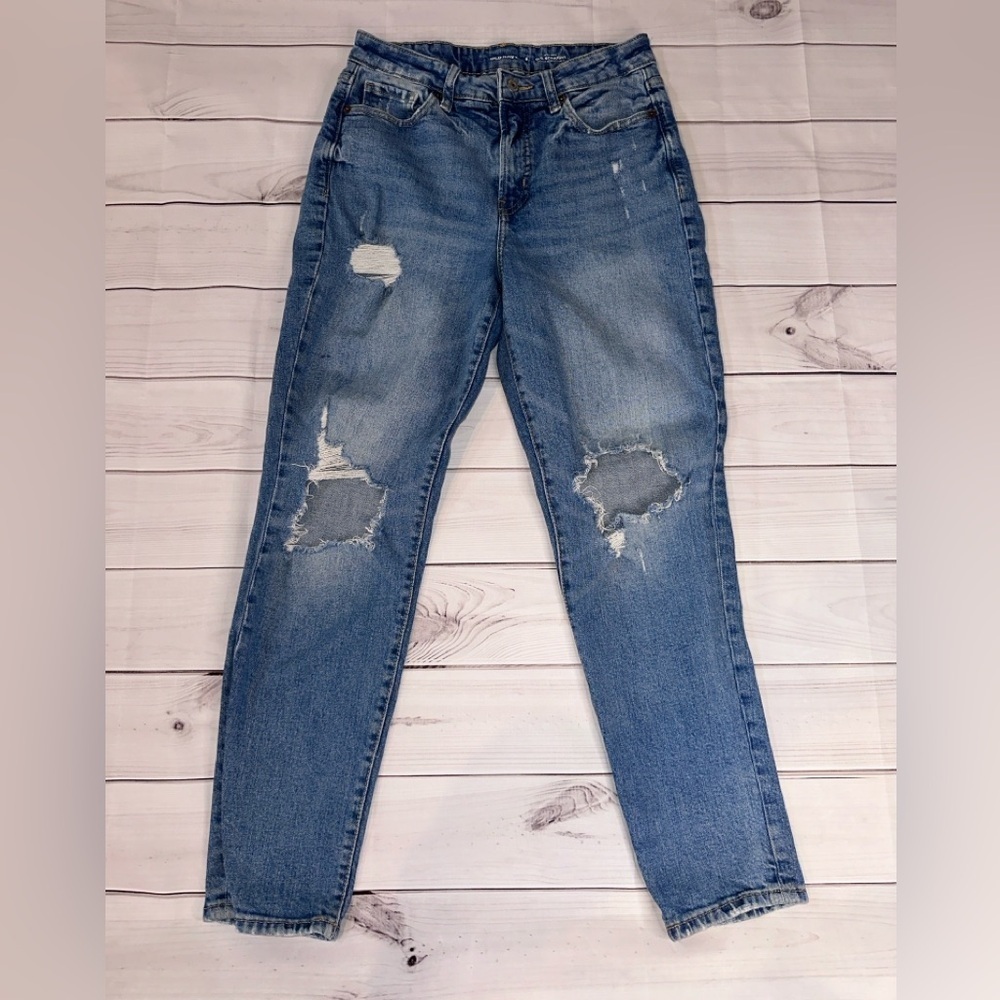 Old Navy OG Straight High-Rise Jeans Size 6, Distressed, Career, School, Office
